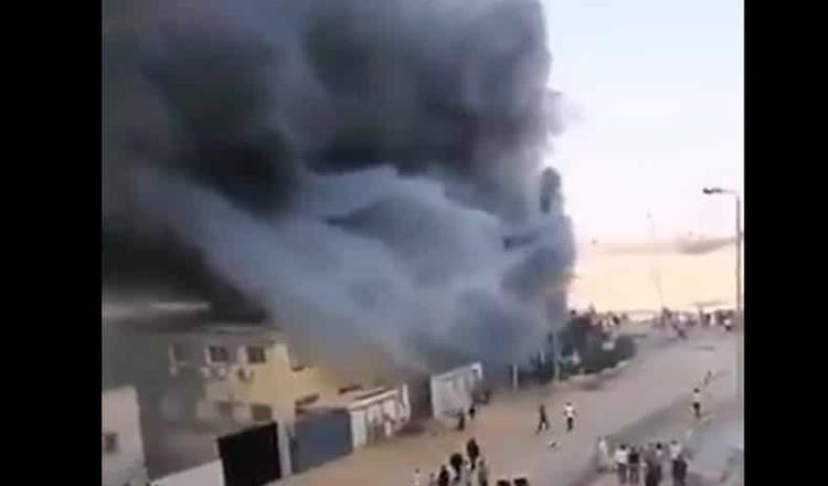 Se incendia fábrica de ropa en Egipto, Hay 20 muertos y 24 heridos