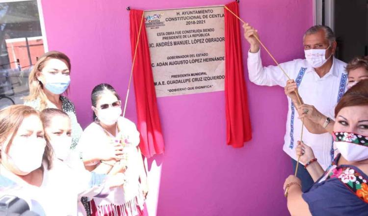 Inaugura Adán Augusto la Casa de Atención Integral de la Mujer en Centla