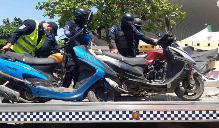 Aplican operativo en corredor Ocuiltzapotlán y detienen a cuatro motocicletas por falta de documentos 