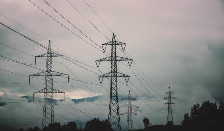 Da juez federal nueve suspensiones definitivas en contra de la reforma a la Ley de la Industria Eléctrica