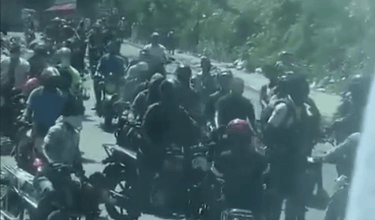 Comando armado detiene camión de la Selección de Belice en Haití