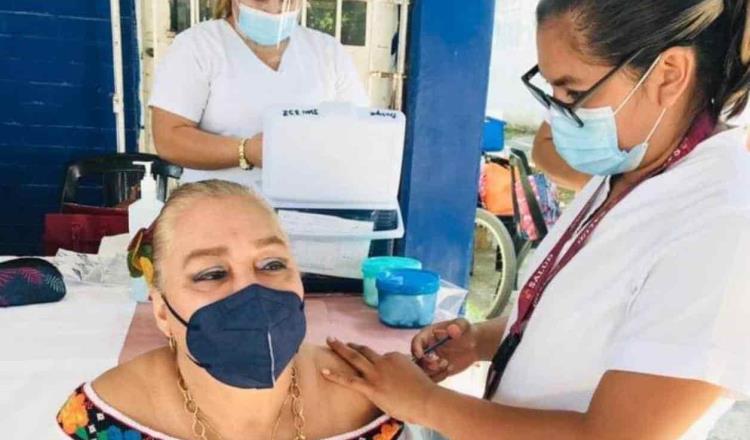 “Garantiza” Delfina Gómez vacuna de refuerzo al magisterio