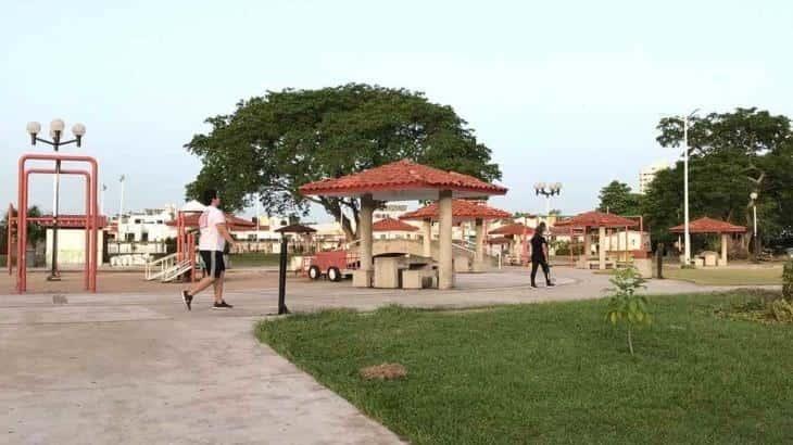 Apelará Ayuntamiento de Centro a la “conciencia ciudadana”; no cerrará parques durante la Semana Mayor