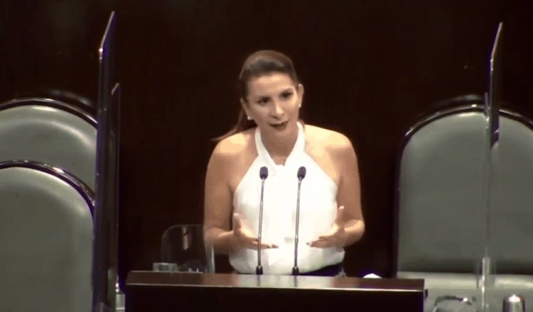 Presenta Soraya Pérez exhorto para que Salud garantice la aplicación de las vacunas contra el Covid a embarazadas