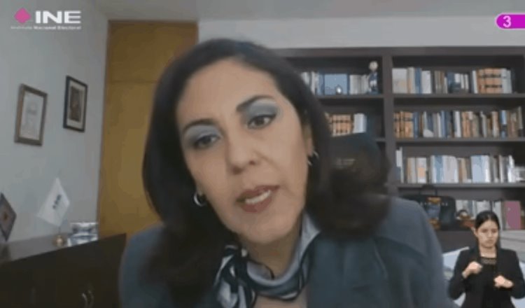 La ley es clara sobre gastos de precampaña, reitera consejera del INE Claudia Zavala