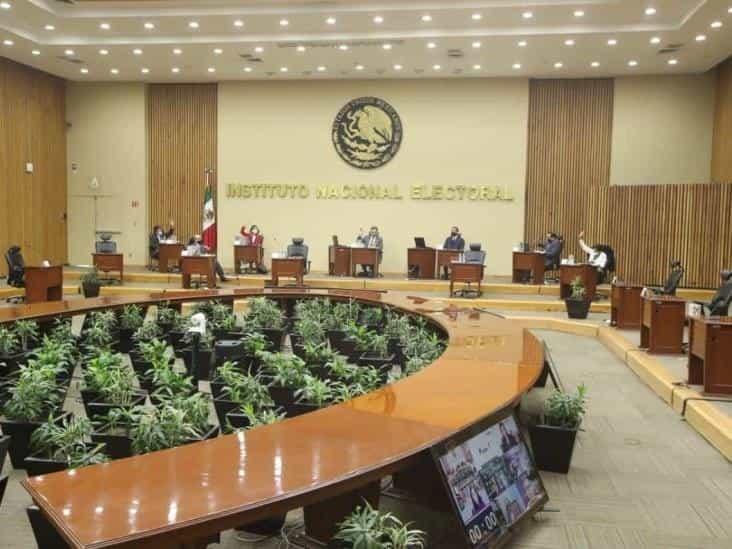 Notifica INE a Morena sobre fallos de Guerrero y Michoacán; en 48 horas deben presentar al sustituto de Félix Salgado