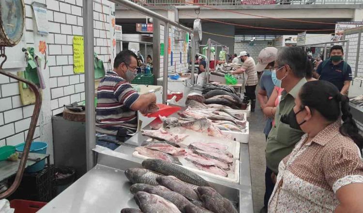 Incrementa precio del pescado en el mercado Pino Suárez