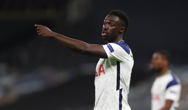 Jugador del Tottenham recibe insultos racistas en redes