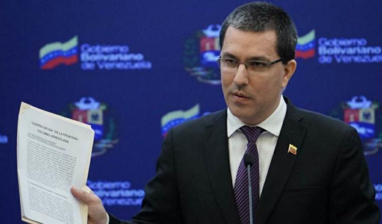 Venezuela pide ayuda a México para alcanzar la paz con Colombia