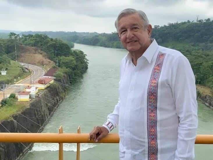 Supervisa el Presidente en Tabasco avances del Tren Maya