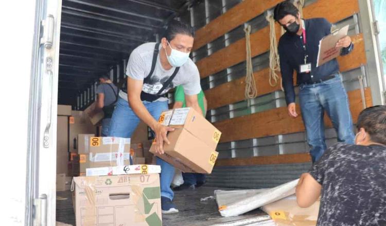 Llegan a Tabasco 10 toneladas de material electoral para los comicios del 6 de junio