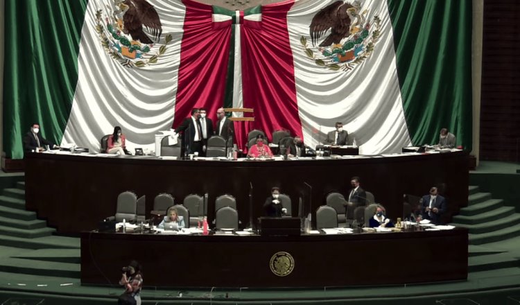 Diputados aprueban la nueva Ley de la FGR; regresa al Senado