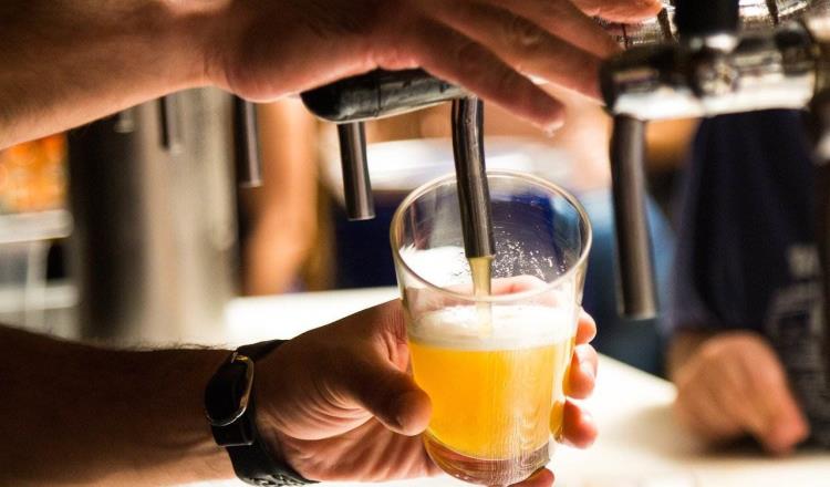 Modifican horario de venta de bebidas alcohólicas en Tabasco, tras regreso a semáforo Naranja