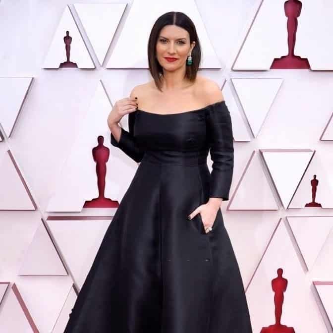 Lo mejor de la alfombra roja de los Oscar 2021