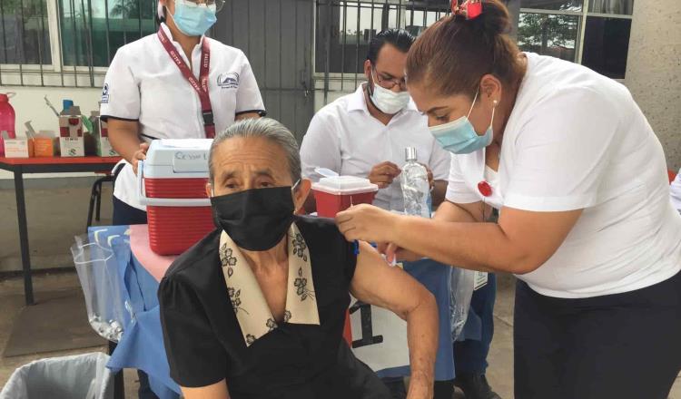 Aplicarán segunda dosis de vacuna anticovid a adultos mayores de Nacajuca del 30 de abril al 4 de mayo