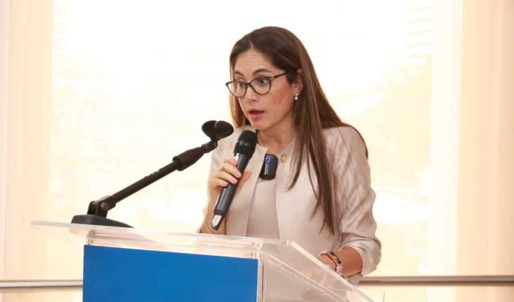 Diputada de Panamá propone deportar a extranjeros que hablen mal de su país