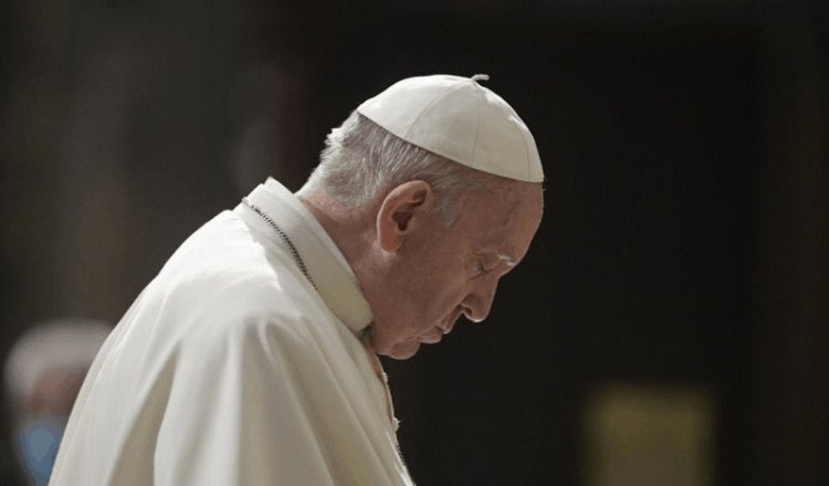 Inicia Papa Francisco maratón de oración para el fin de la pandemia del COVID-19