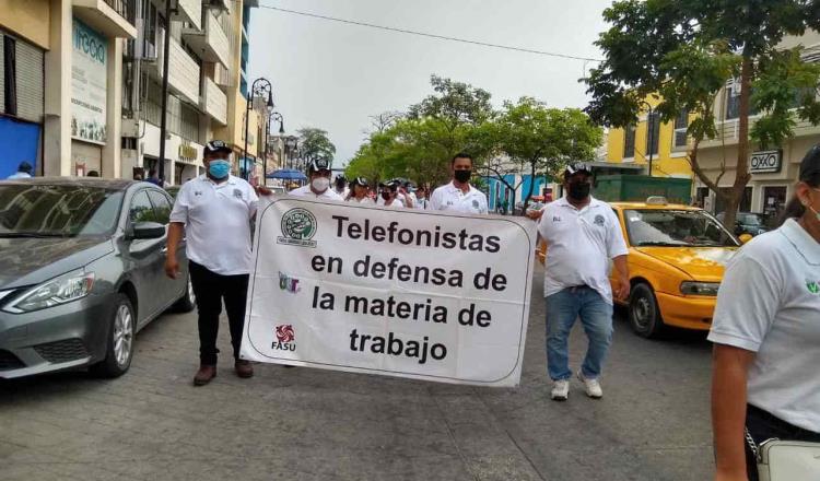 Marchan telefonistas por Villahermosa, acusan que Telmex pretende eliminar la jubilación