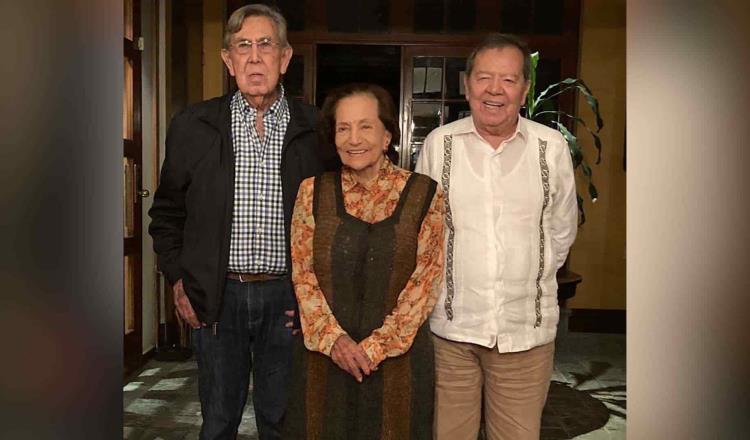 Se reúnen Ifigenia Martínez, Cuauhtémoc Cárdenas y Muñoz Ledo, para hablar de los problemas del país