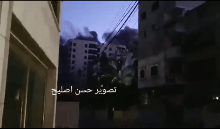 Ataque aéreo israelí destruye edificio en la Franja de Gaza