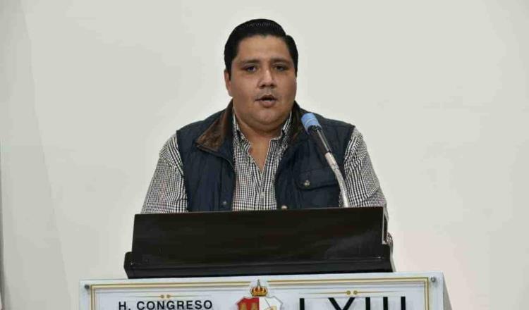 Pide IEPC al Congreso local sancione a diputado del PRD, Nelson Gallegos, por promoción personalizada en su 2do informe