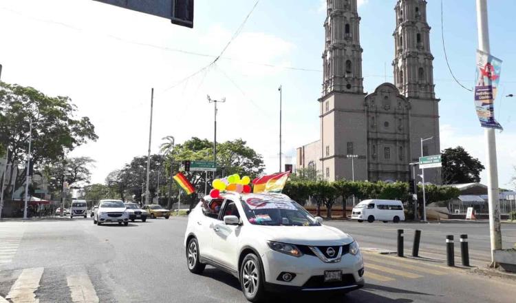 Realizan primera caravana del orgullo gay en Villahermosa