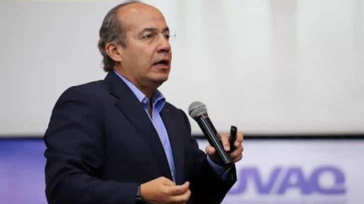 “No nos levantemos en armas, levantémonos con votos”, dice Felipe Calderón a empresarios en Yucatán 