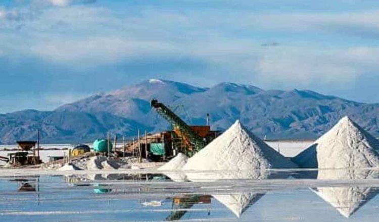 Con apoyo de Bolivia, México definirá una política sobre explotación del litio: AMLO