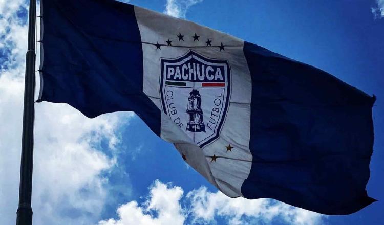 Pachuca reconoce violación al límite de aforo en su estadio y acepta sanciones