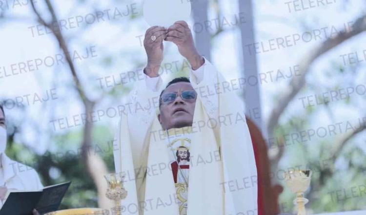 Primer paso en Tuxpan es conocer realidades y circunstancias de los fieles, declara Obispo Roberto Madrigal