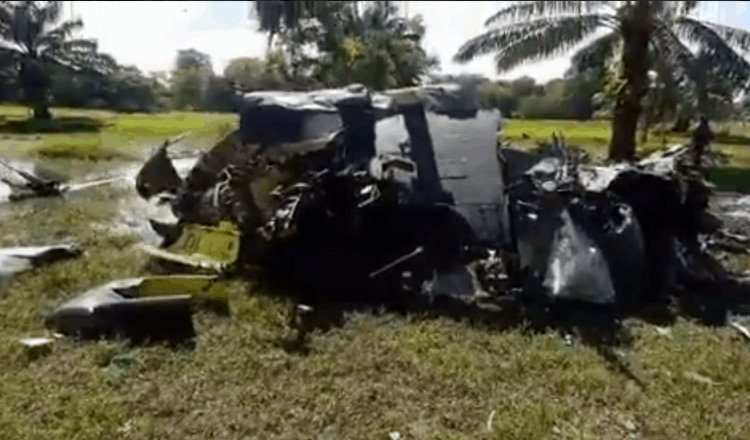 Mueren cinco policías en desplome de helicóptero en Colombia