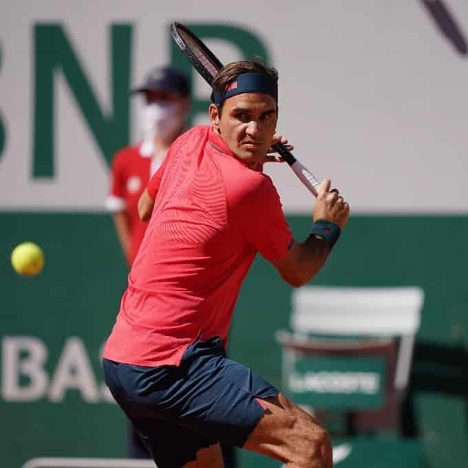 Roger Federer regresa triunfal al Roland Garros