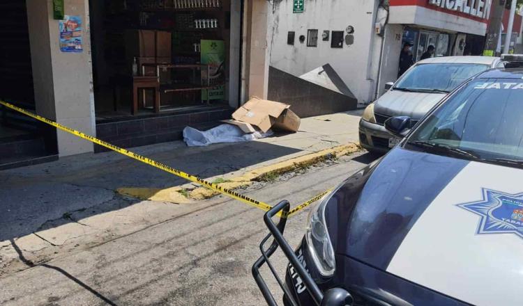 Por ataque al corazón, fallece hombre en avenida Méndez de Villahermosa