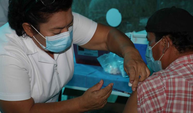 En Comalcalco, la Secretaría de Salud aplicará por única ocasión la segunda dosis de la vacuna anticovid a embarazadas y rezagados