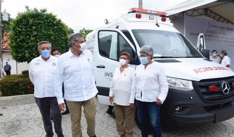 Pide gobernador el cese del cobro de cuotas de traslado de ambulancia en Tenosique