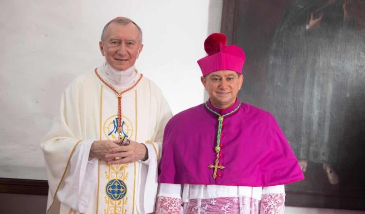 Recibe sacerdote yucateco la ordenación episcopal; será nuncio en Papúa, Oceanía