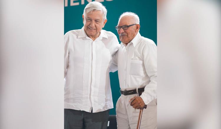 AMLO envía felicitaciones por el Día del Padre; ‘estoy de jefe galán’, dice 