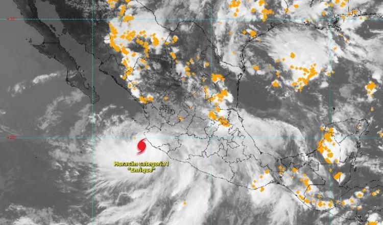Huracán “Enrique” se intensificará en las próximas horas frente a las costas de Jalisco: SMN