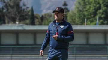 Directiva de Cruz Azul despidió a Reynoso por pedir ropa de marca y lujos, revelan fuentes