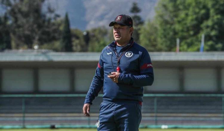 Directiva de Cruz Azul despidió a Reynoso por pedir ropa de marca y lujos, revelan fuentes