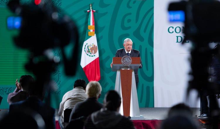 Defiende Obrador su quién es quién de las noticias falsas
