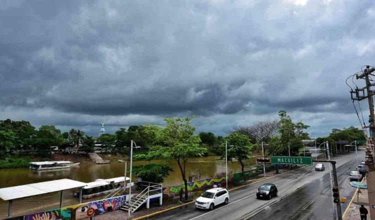 Nublados dispersos y probabilidad de lluvias ligeras se esperan para Tabasco