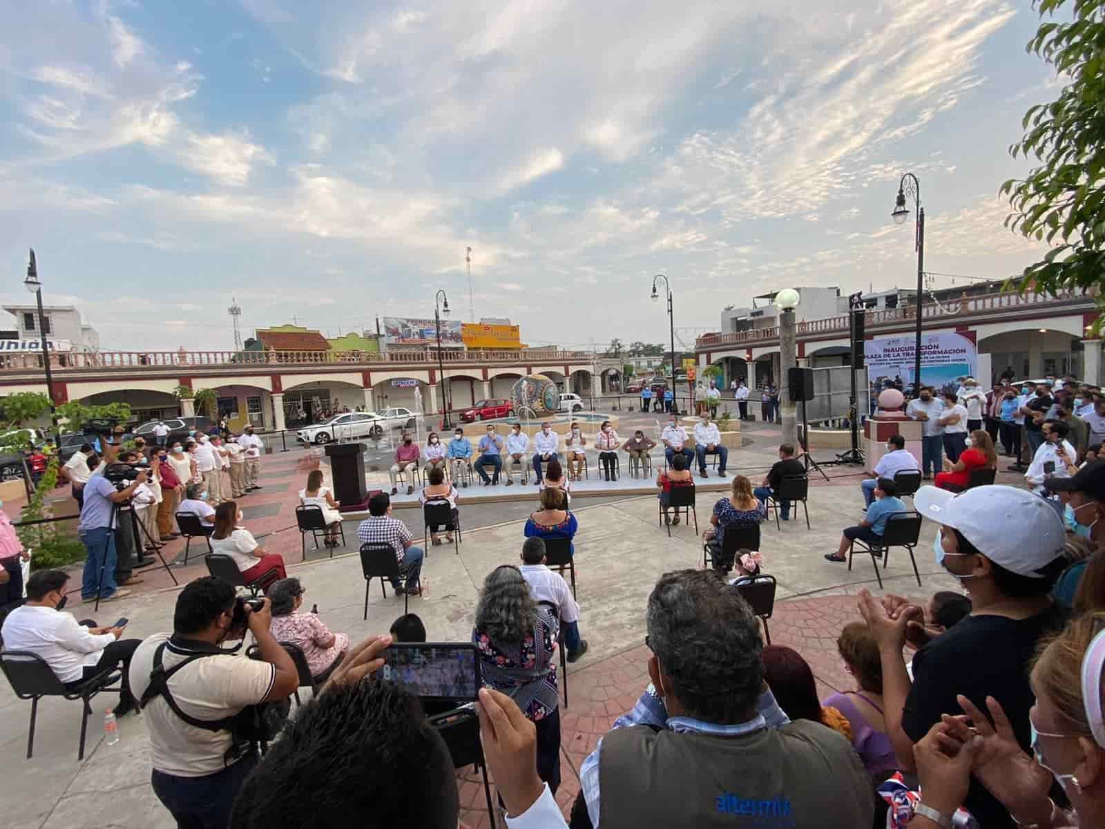 Inaugura AALH ‘Plaza de la Transformación’ y el malecón de Iquinuapa en Jalpa