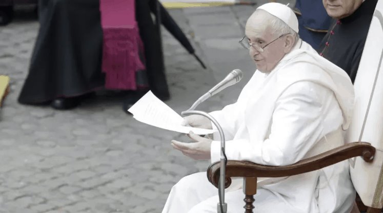 El Papa Francisco se recupera de cirugía programada de colon