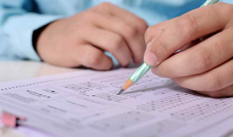 Revela SEP que 50% de egresados de primaria y secundaria en Tabasco salieron mal en matemáticas y español