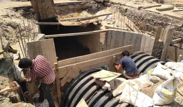 Reporta Ayuntamiento de Centro avance del 60 por ciento en reparación del socavón en zona del CICOM