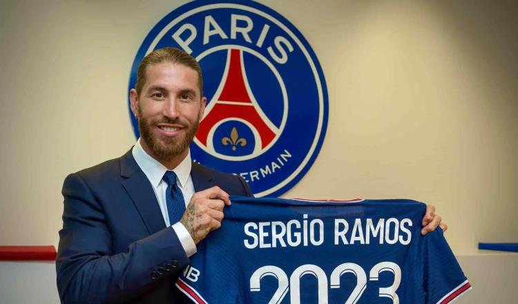 Sergio Ramos es presentado oficialmente como nuevo defensa del PSG