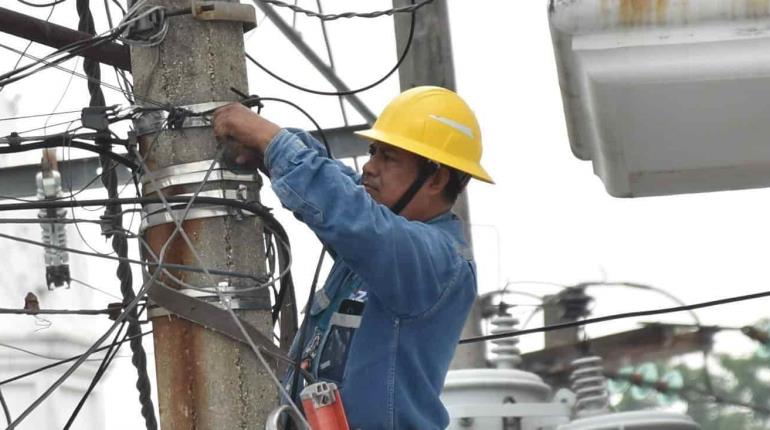 Suspende CFE suministro en Centro, Centla, Teapa y Tacotalpa para este fin de semana