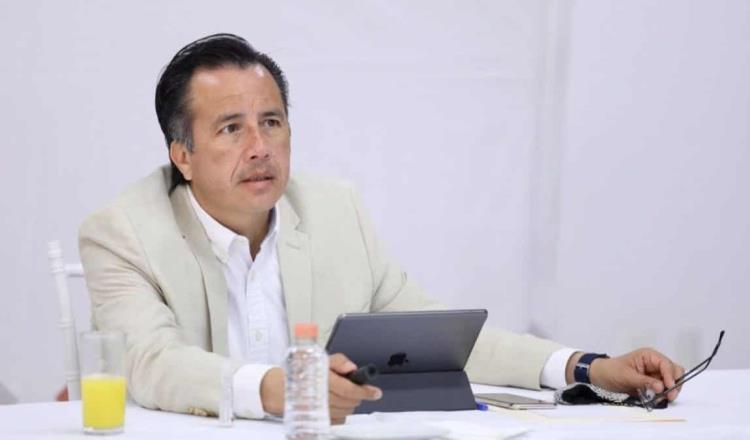 Anuncia gobernador de Veracruz, que llegó el momento de vacunar a los de 30 años contra el COVID