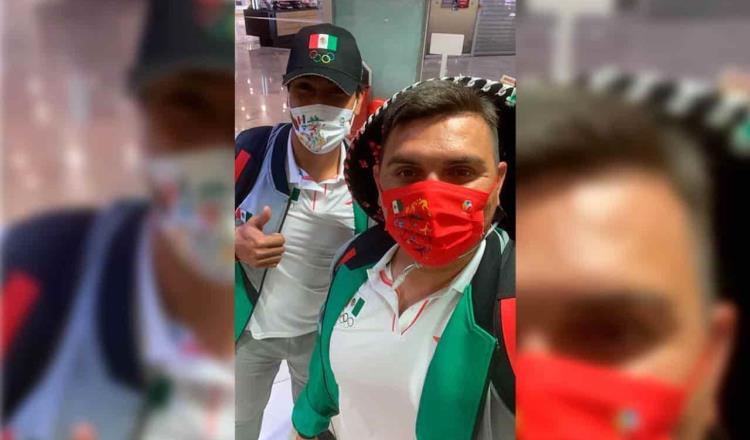 Juan Pablo Oramas y la Selección Mexicana de Beisbol viajan rumbo a Tokio